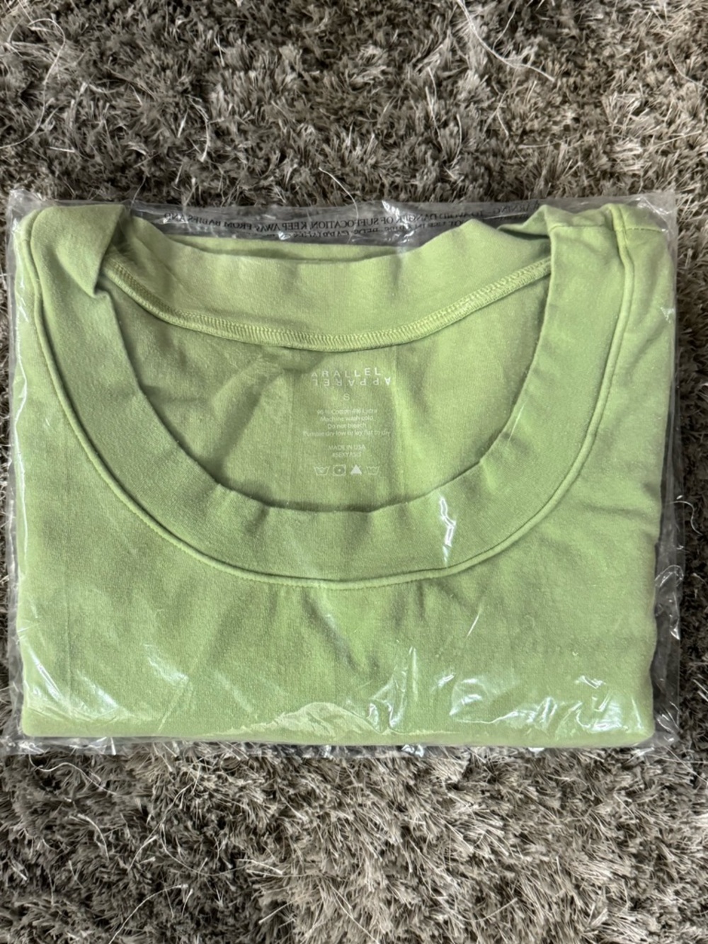 The Cool Girl 😎 Women’s Light Green Long Sleeve Crop Tee